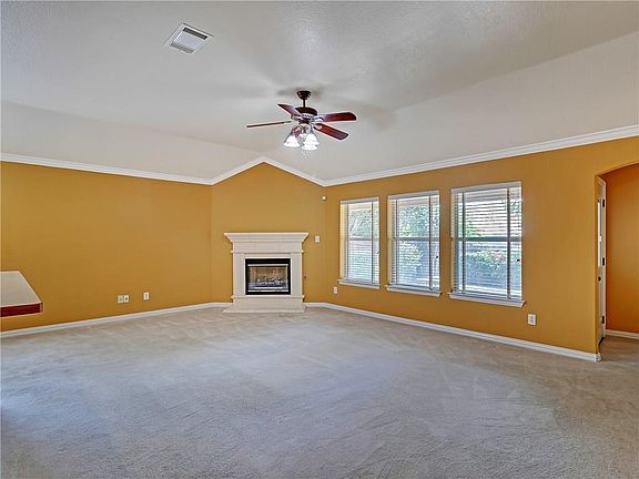 3rd image of 6201 Reddenson Dr