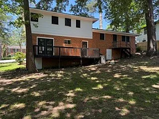 4 bed, 3.0 bath, 2326 sqft, $1,795 — Photo 4