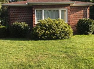 12590 Beeson St NE, Alliance, OH 44601
