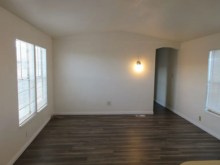 1202 S 4575 W — Photo 5