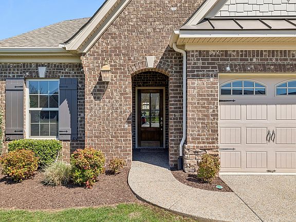 3rd image of 1034 Callaway Dr