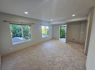 110 S Cambrian Ave, Bremerton, WA 98312