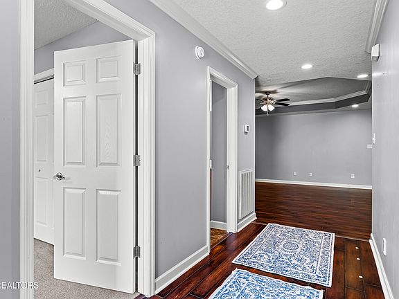 4th image of 112 Honey Ridge Way
