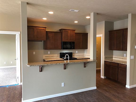 4th image of 1417 W Summer Hill Ct