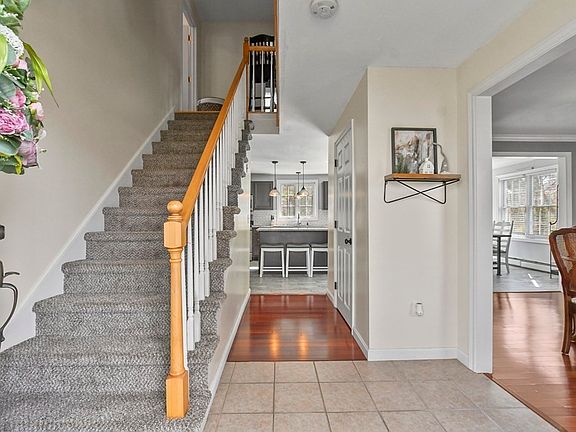 2nd image of 100 Rosemont St