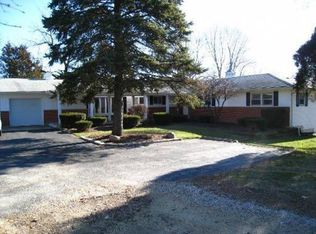 711 W Dundee Rd, Palatine, IL 60074