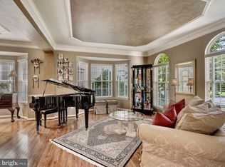 20222 Hidden Creek Ct, Ashburn, VA 20147