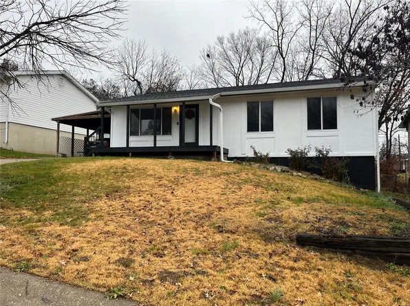 12 Newell Ln, Hannibal, MO 63401