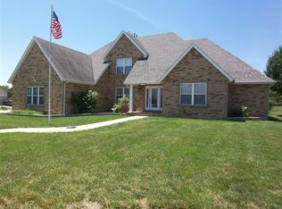 5005 N Thorngate Ct, Ozark, MO 65721