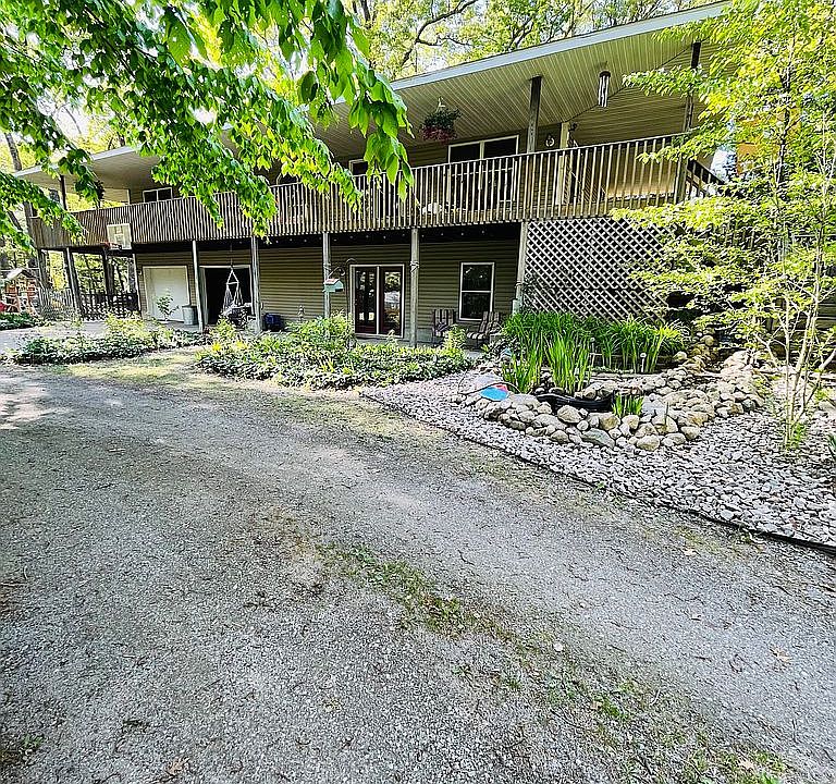 2nd image of 6451 Kedzie St