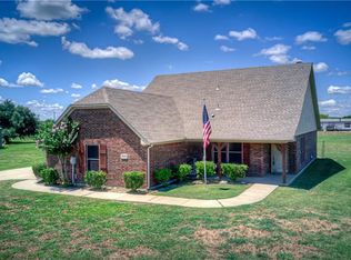 1009 Chestnut Dr, Venus, TX 76084