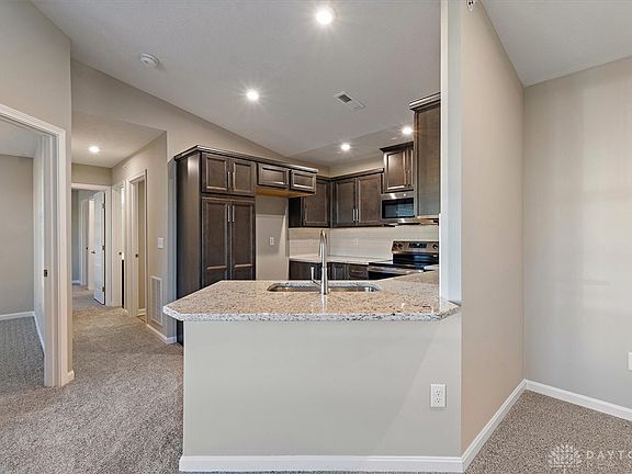 4th image of 441 Bethpage Way #7-305
