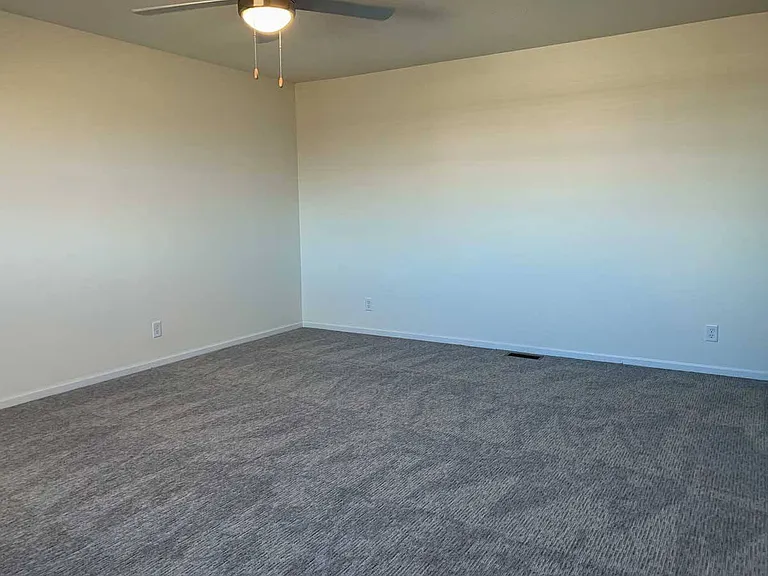 Northridge Heights Apartments — Photo 146