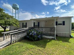 285 3rd St, Lewisport, KY 42351