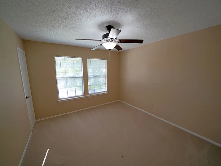 7315 Park West Dr — Photo 30