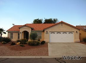 2nd image of 2097 E Desert Lakes Dr