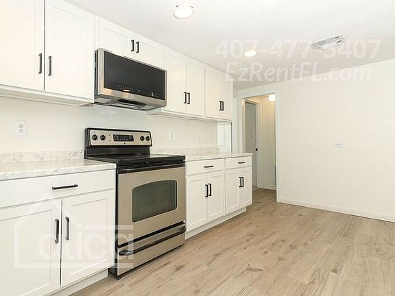 5th image of 135 W Chesley Ave
