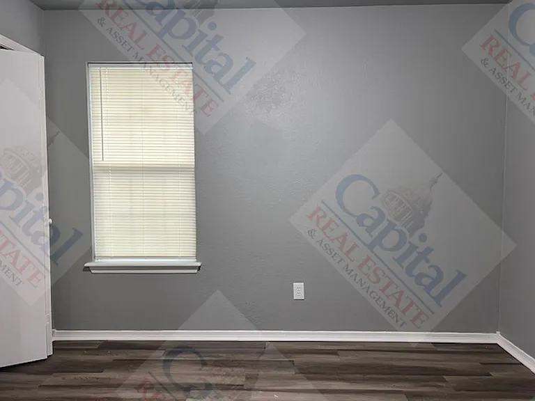 1520 Patricia Dr — Photo 14