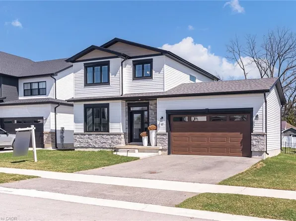 17 Helen Ct, Belmont, ON N0L 1B0