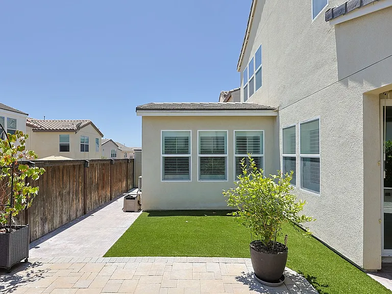 1098 Camino Levante — Photo 37