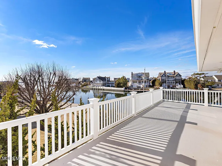 954 Barnegat Ln — Photo 108