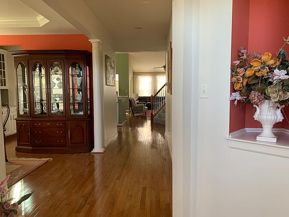 5th image of 20 Lakeview Dr