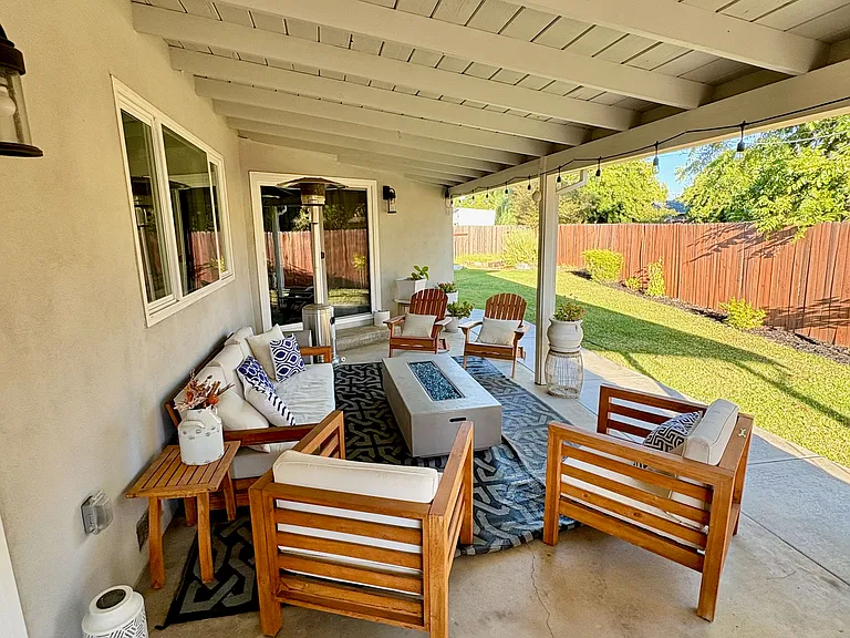 4095 Fotos Ct — Photo 13