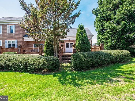 2nd image of 9319 Bay Meadow Ct