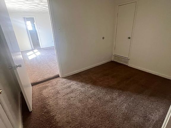 4th image of 314 Santa Rita Dr