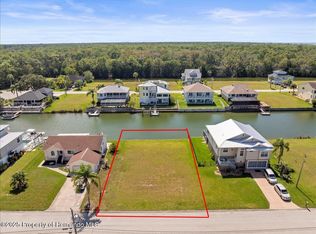 4042 Croaker Dr, Hernando Beach, FL 34607