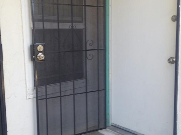 3rd image of 4126 46th St APT 1