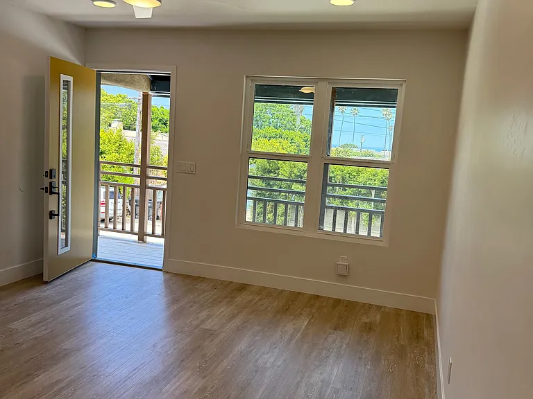 6057 La Jolla Hermosa Ave — Photo 21