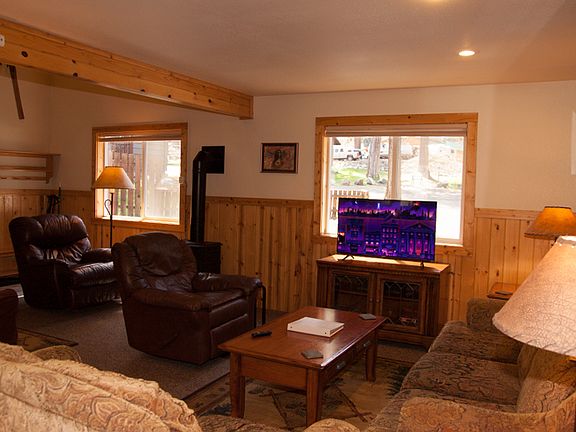 3rd image of 84663 Ponderosa Ln