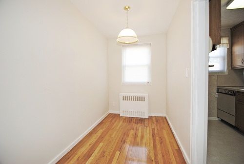 4th image of 21811 73rd Ave