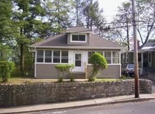 104 Columbus Ave, Holyoke, MA 01040