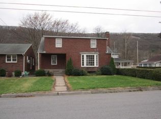 552 Park Ave, Tyrone, PA 16686