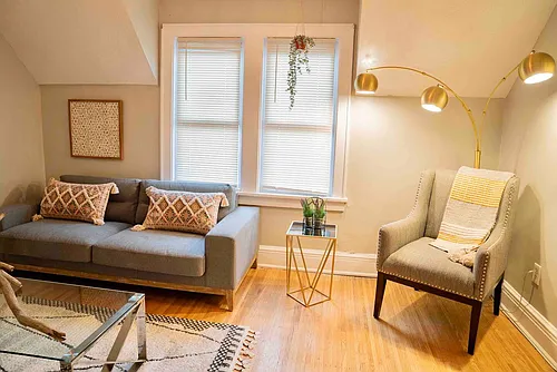8 Alvin Pl Photo 1