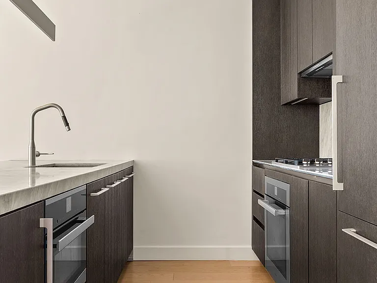 15 Hudson Yards #26B — Photo 7