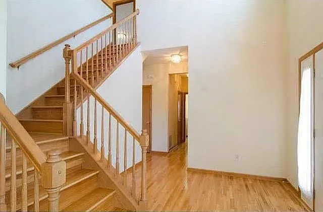 4091 Oakbrooke Alcove — Photo 2
