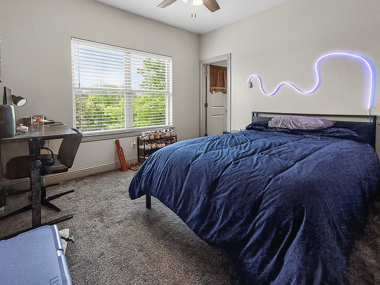 3521 S Hills Ave — Photo 26