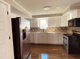 230 Hood St, Calhoun, GA 30701