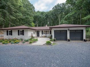 8 Teal Way, Saint James, NY 11780