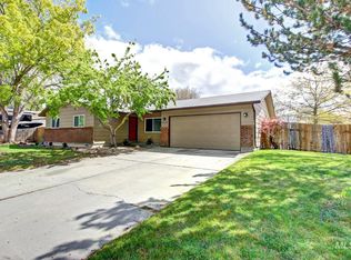 6170 Ethan Pl, Garden City, ID 83714