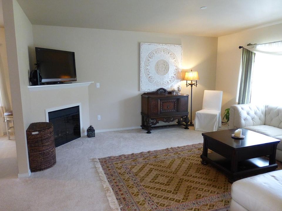 1st image of 3232 Hoffman Hill Blvd