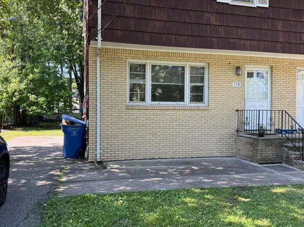 738 Spruce Rd Unit A, North Brunswick, NJ 08902