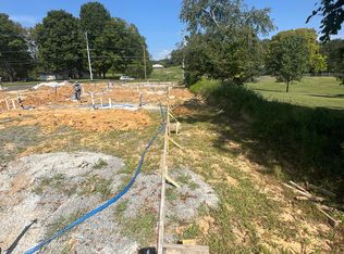 183 Elise Way, Lenoir City, TN 37771