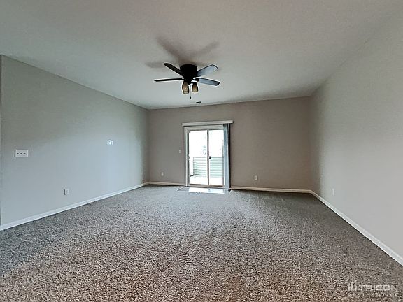 4th image of 4944 Penoyer Ln