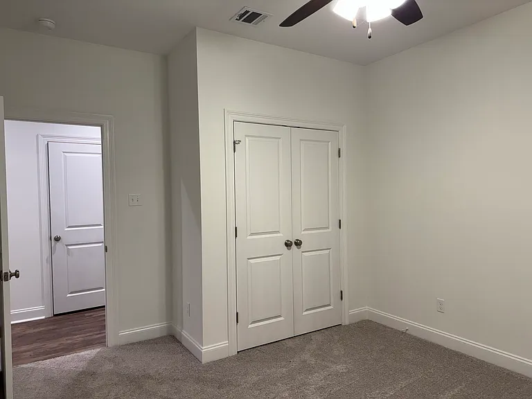 107 Lilian Ln #107 — Photo 9