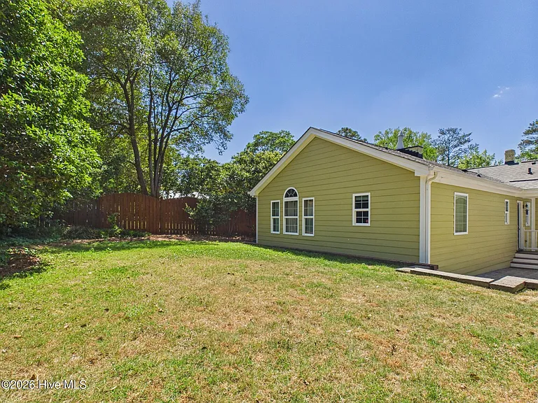 2912 Oberlin Rd — Photo 57