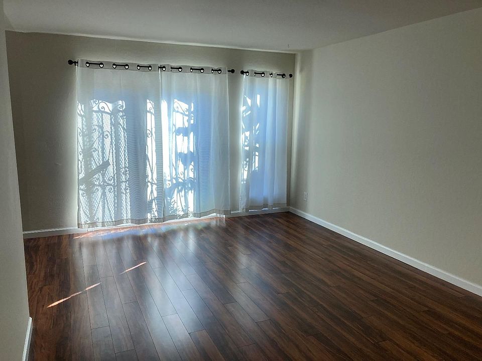 1st image of 1614 Thomas Ave
